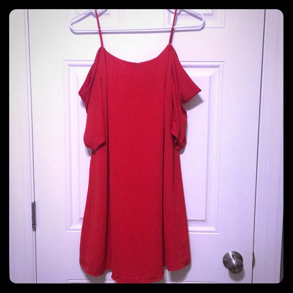 Beautiful red shift, holiday-ready!